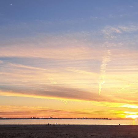 Atico Primera Linea De Playa Con Vistas Al Mar-Climatizado-Wifi-Parking El Puerto de Santa María Zewnętrze zdjęcie